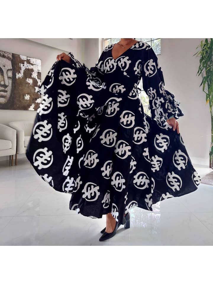 India Batik – Vestido - Mulher por atacado – Vestido longo de mulher com estampa africana e amarração em preto e branco1