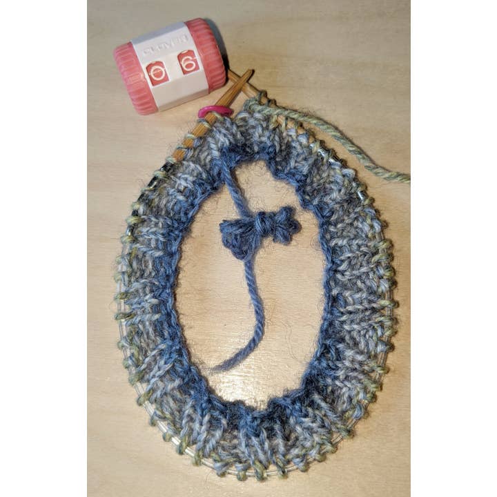 BeeGreen & CraftsPlannersPlus - Wholesale Knitting/Crochet Supplies - DIY Kit to Knit x3 Pairs of Fingerless Gloves (Visual Knit)9