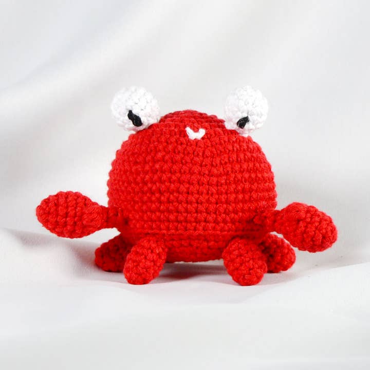 Knitty Critters - Pouch Pals 3 - Pearl The Crab for wholesale by Creative World of Crafts