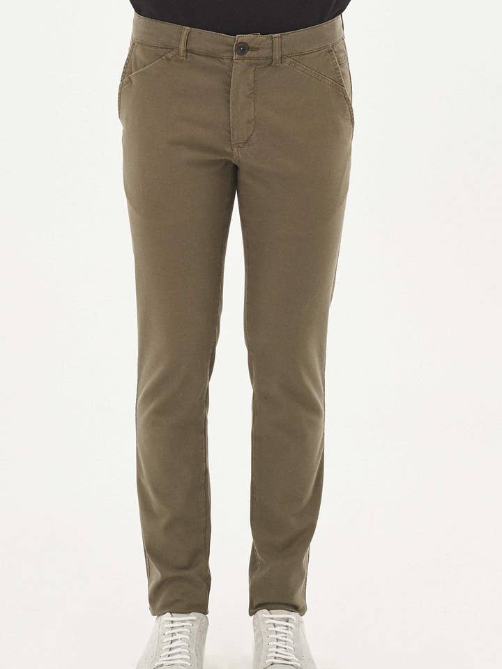 Hose aus Bio-Baumwolle-Elasthan-Mix for wholesale by ORGANICATION