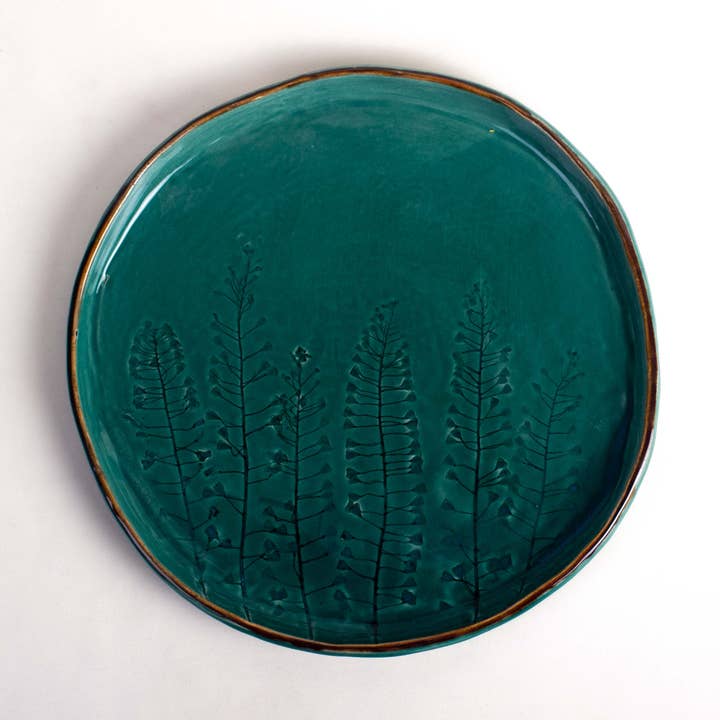 Handmade Plate Flora Green 25 cm for wholesale by Pretty Plate