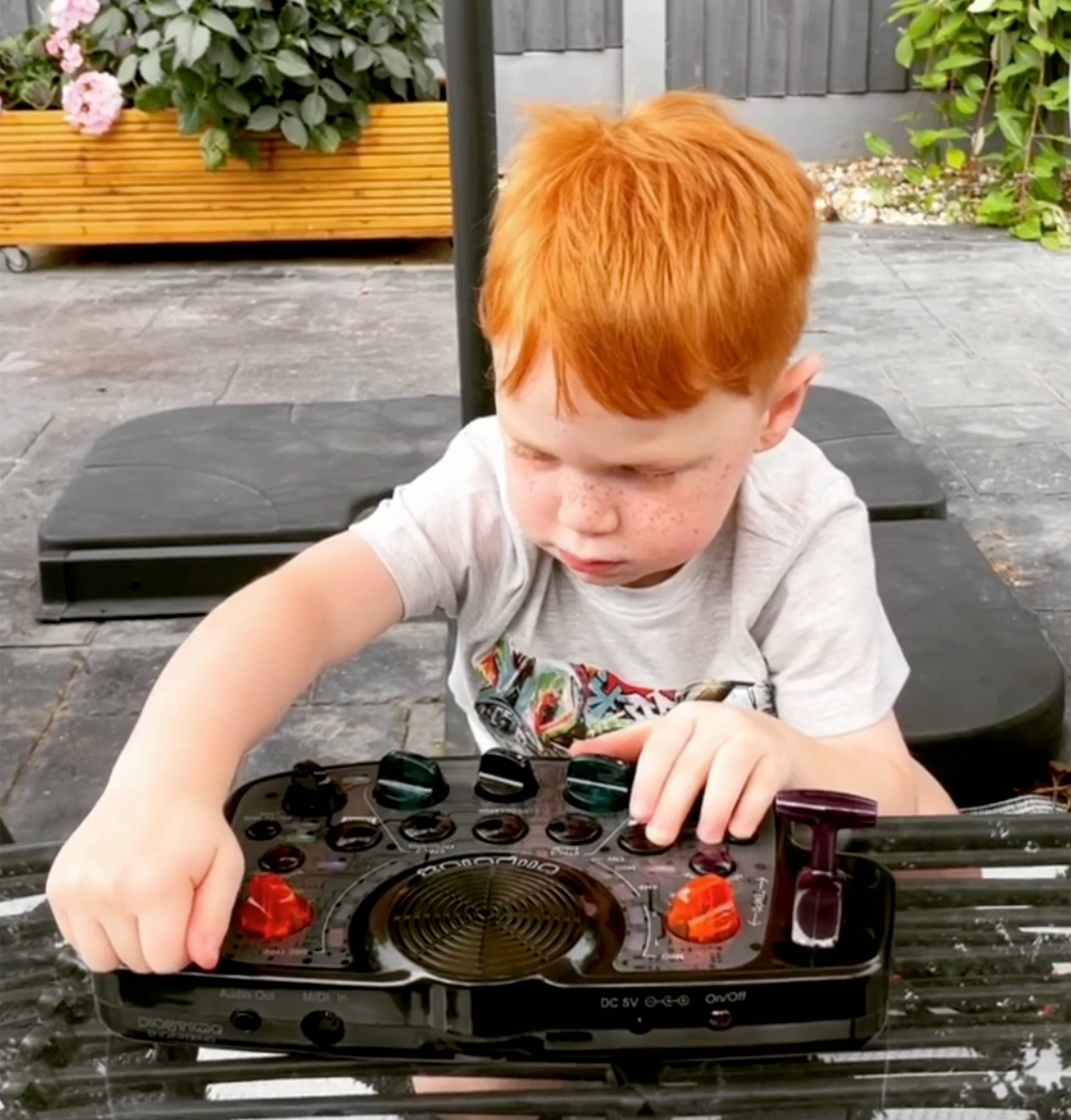 Blipblox by Playtime Engineering - Vendita all'ingrosso Gioco musicale - Bambini e neonati - Blipblox After Dark Sintetizzatore Musicale Giocattolo Educativo3