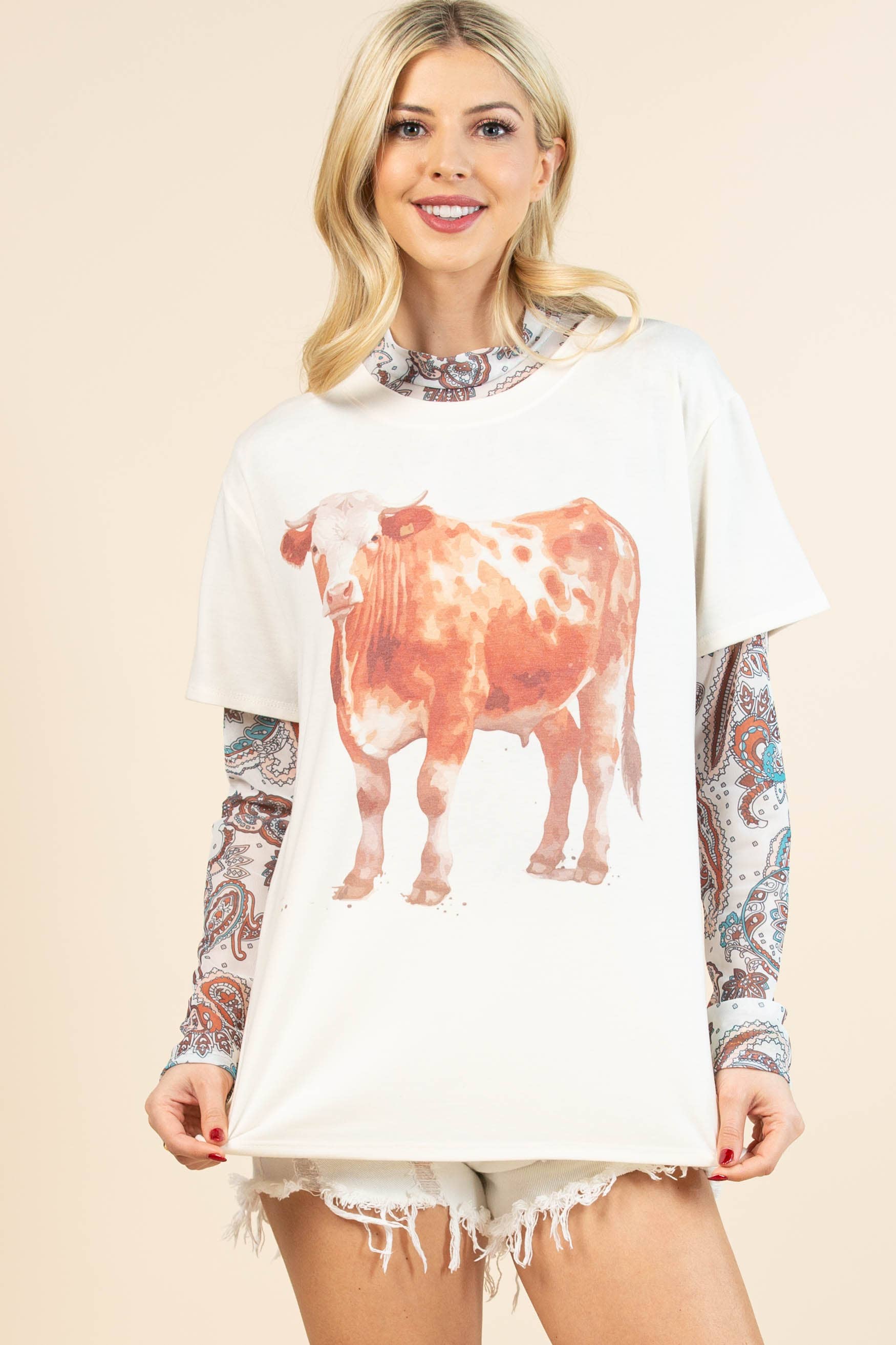 Vanilje/Khaki AV1205-LOREN KO GRAFISK KORTÆRMET T-SHIRT for engroshandel på Faire4