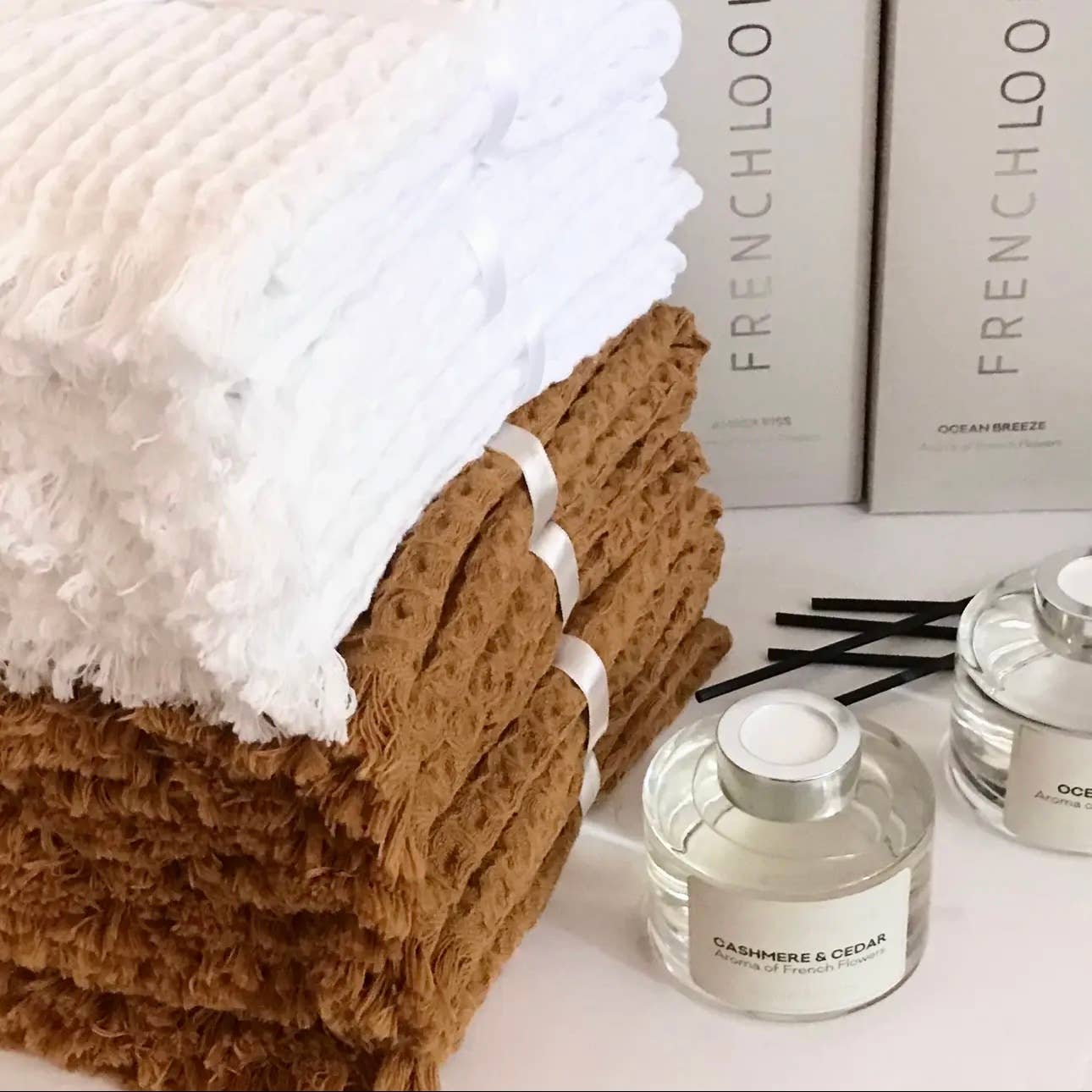 TranquilUSA – wholesale Throw blanket – Outlet - Waffle Towel, Throw2