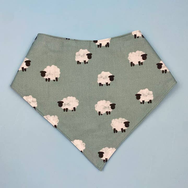 LunaBlu - Wholesale Pet Bandana - Dog - Sheep Thrills Bandana