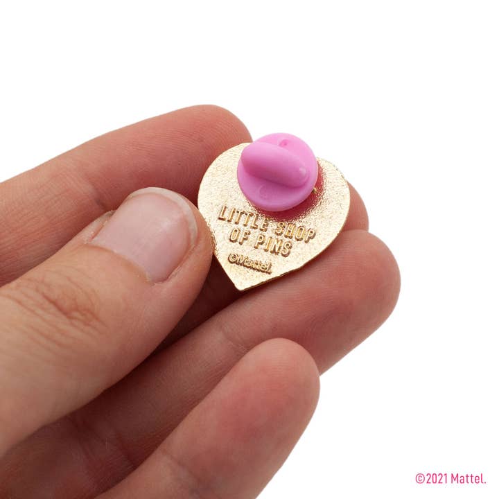 Little Shop of Pins – Engroshandel Reversnål/knap – Barbie™ B hjerte- og vandmelonstifter med aftagelige kæder8