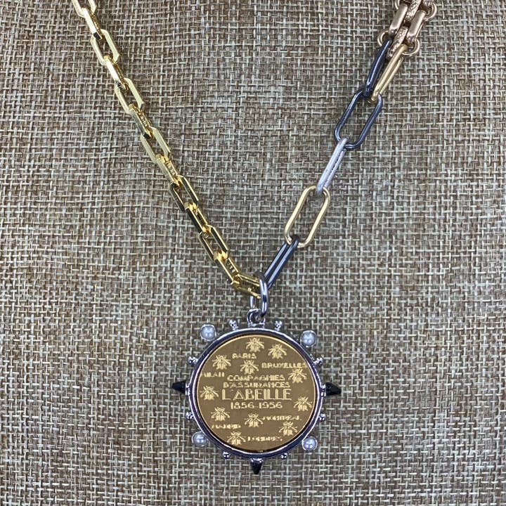 BMR - Vendita all'ingrosso Collana con ciondolo/pendaglio - Collana con Pendente a Moneta Ape Ispirata al Vintage di Chloe0