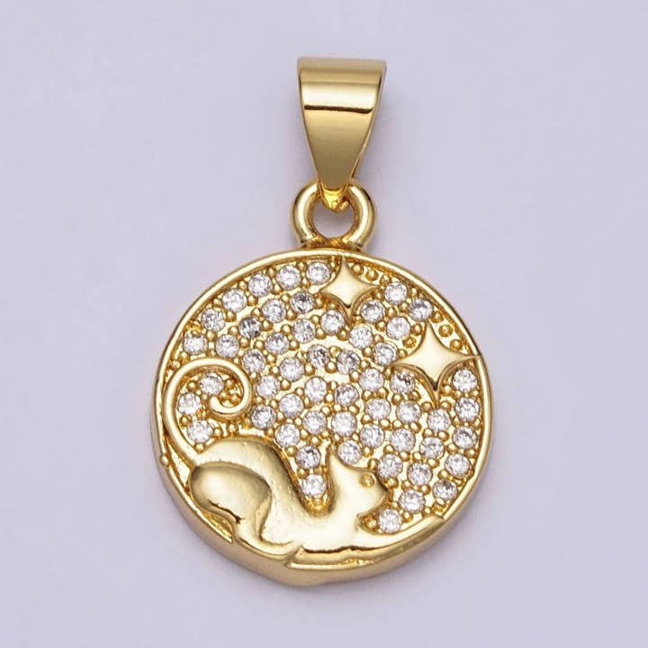 Pingente Redondo Dourado com Estrelas de Gato de Estimação e Micro Pavé de CZ Claro | AA092 por atacado de Aim Eternal