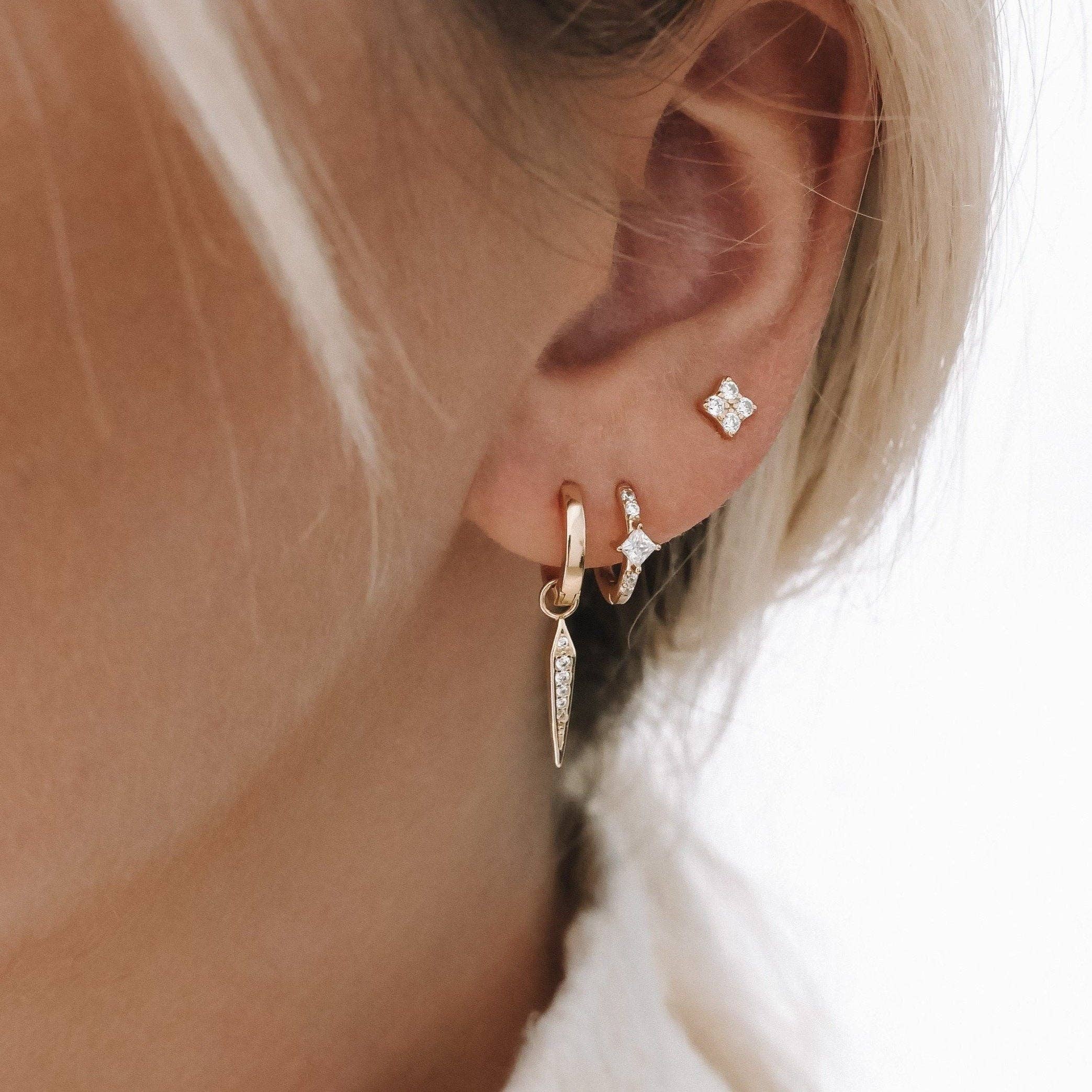 Nébuleuse Bijoux – wholesale Enkelt örhänge – Rym Blanche3