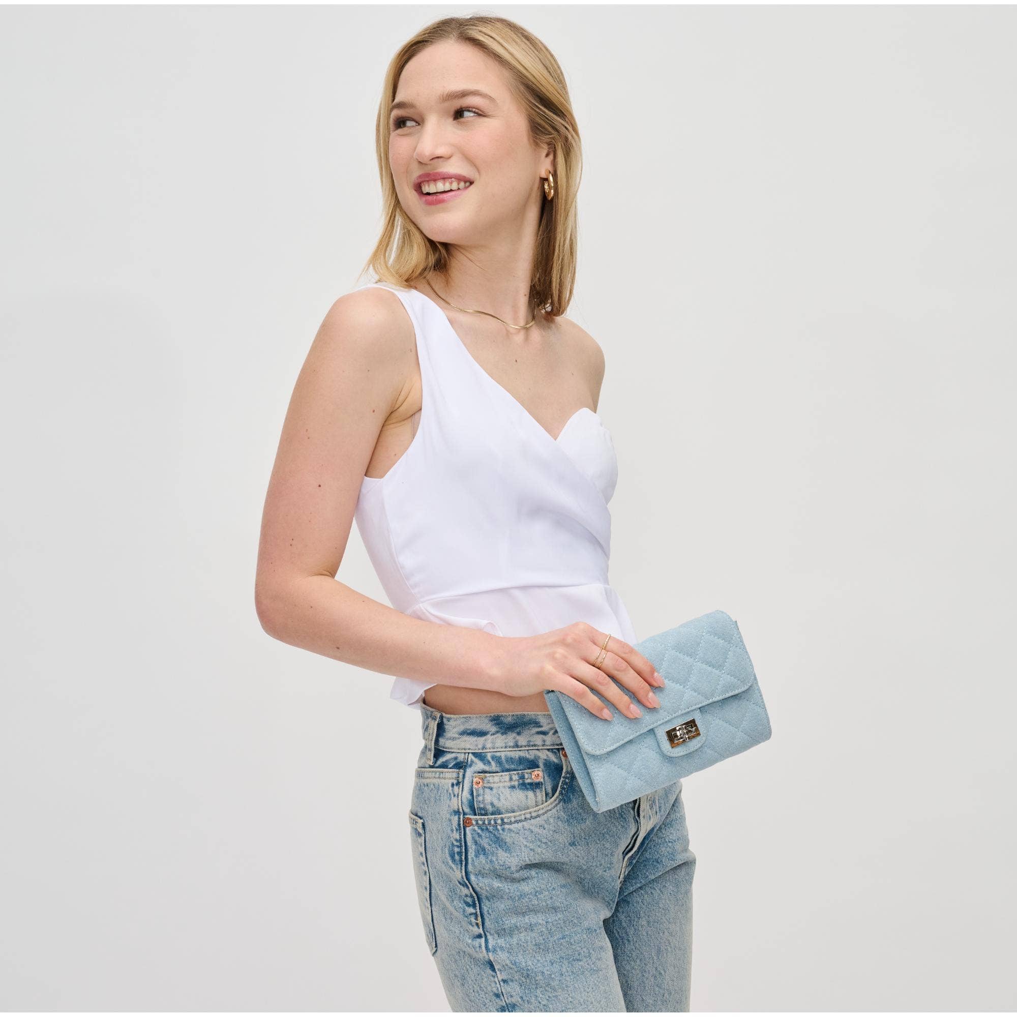 Urban Expressions - Wholesale Crossbodytas - Dames - Winona gewatteerde crossbody met meerdere compartimenten42