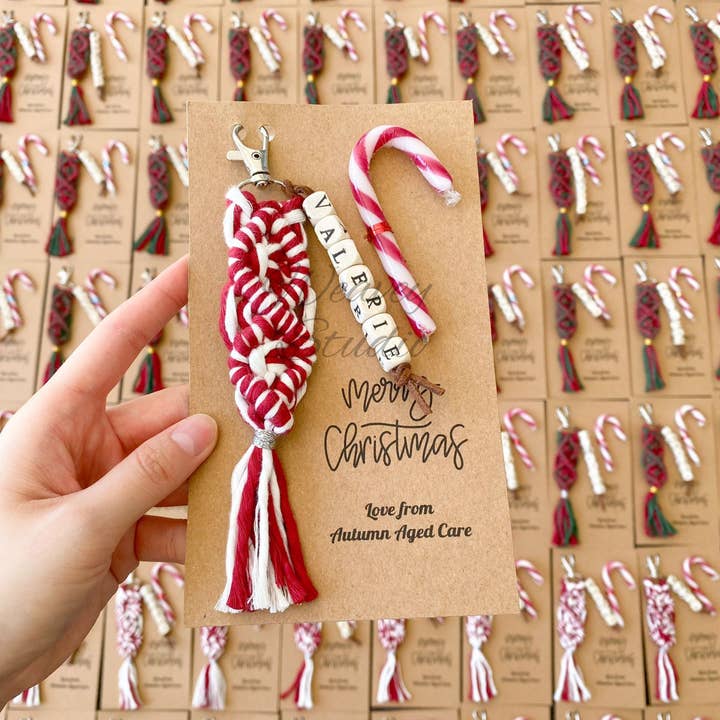 Weavey Studio - Wholesale Keychain – Women's - Custom Merry Christmas Macrame Keychain Gift Present Pack 1