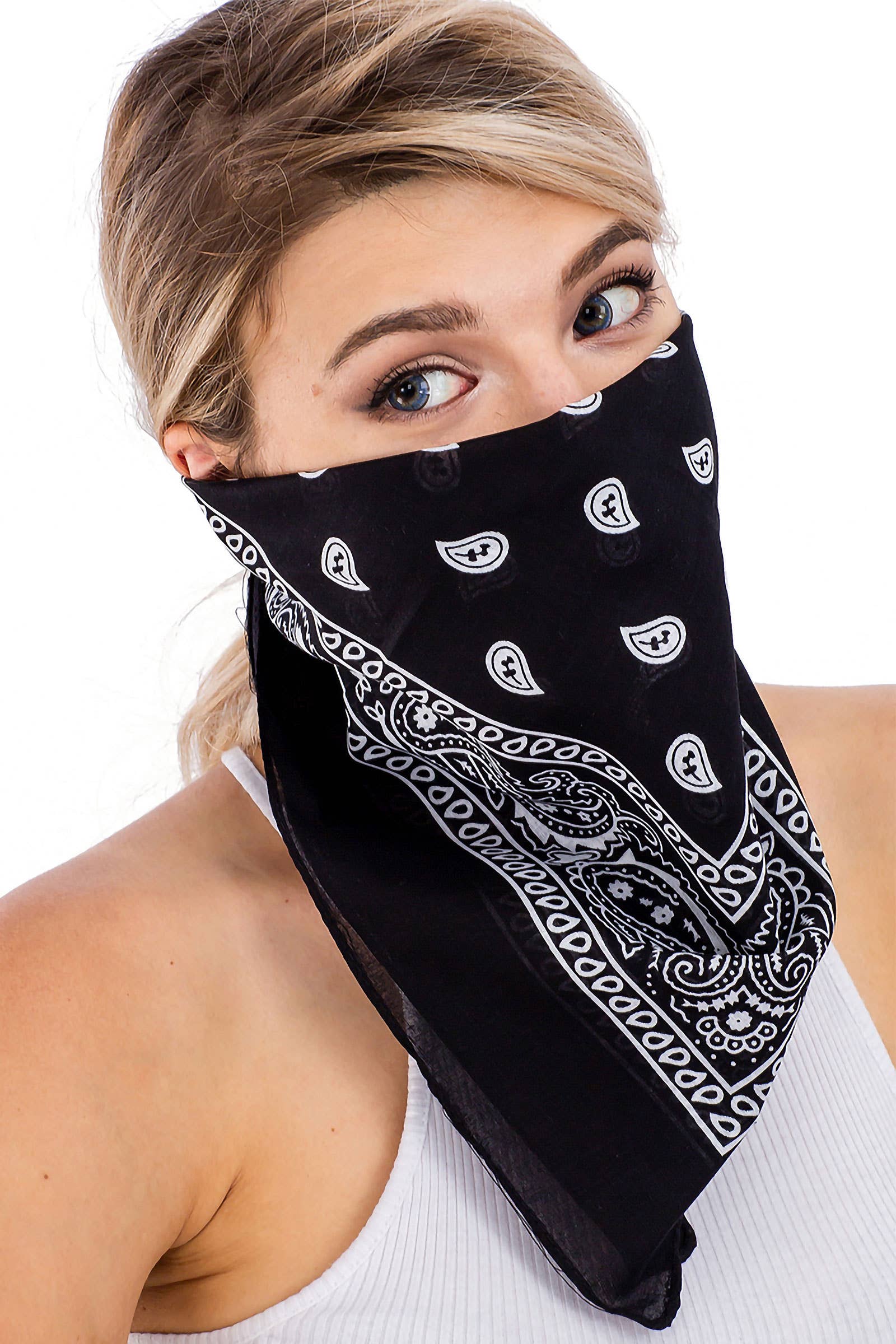 Cap Zone – Engroshandel Bandana - Dame – Klassisk firkantet bandana i bomuld med paisleyprint30