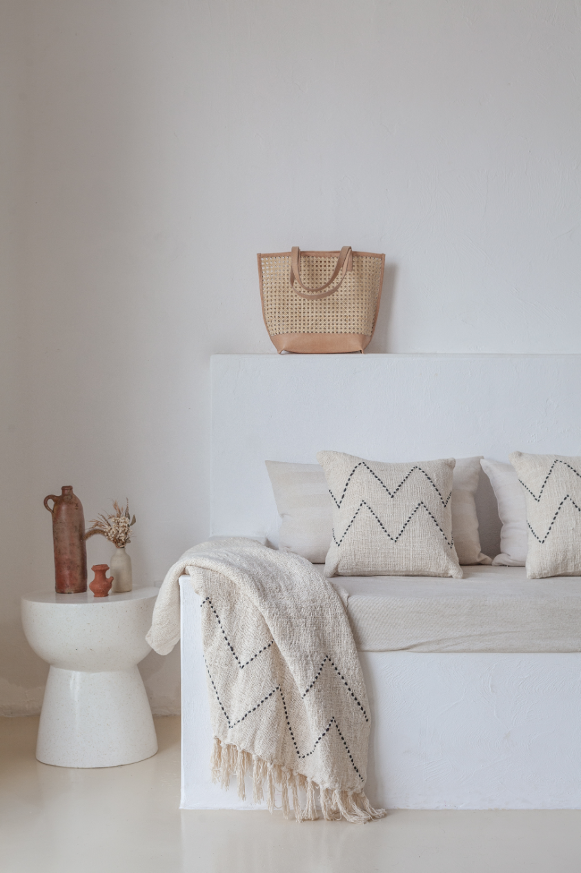 Village Thrive – wholesale Dekorativ kudde – Nya handsydd bomull kasta kudde10