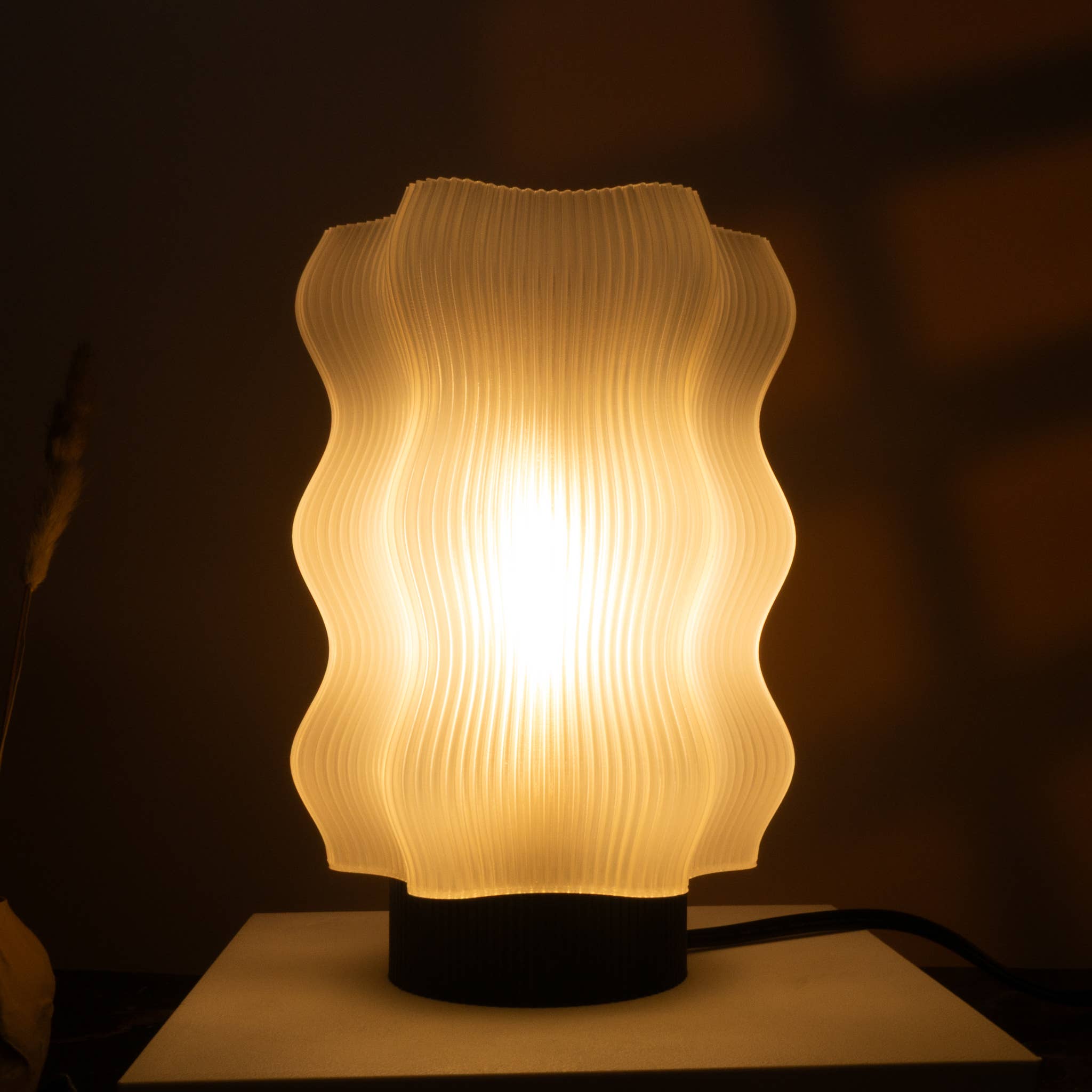 OrijaDesign - Wholesale Accent/Desk Lamp - Reef Table Lamp - Opal3