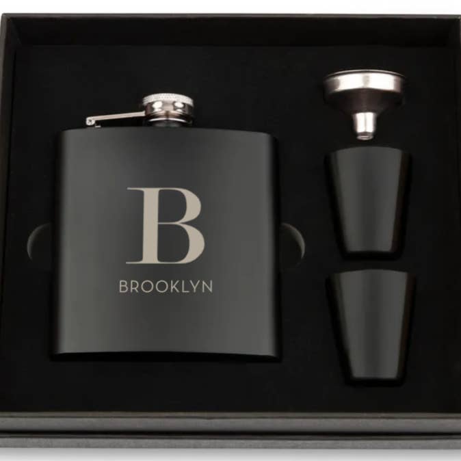 Weddingstar Inc. – wholesale Flask – Stainless Steel Hip Flask Gift Box Set-Modern Serif Monogram