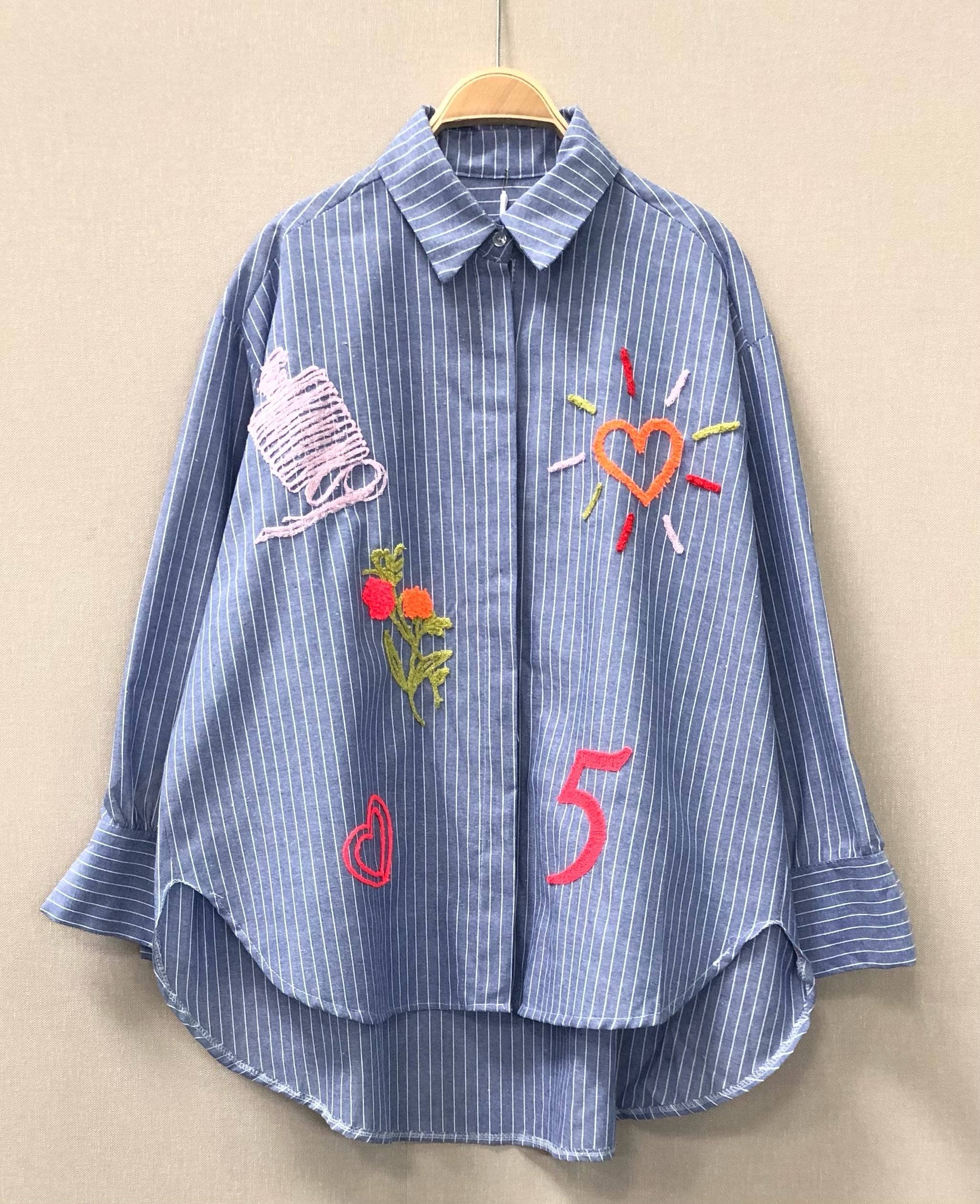 SWEET MAGIC MODA Y COMPLEMENTOS - Wholesale Button Down Shirt - Women's - STRIPED SHIRT5