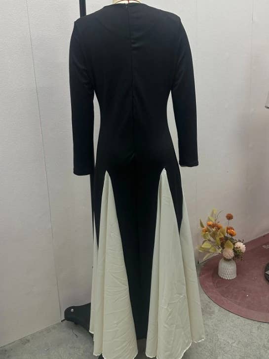 black Demure Color Block Flowy Long Sleeve Dress for wholesale on Faire