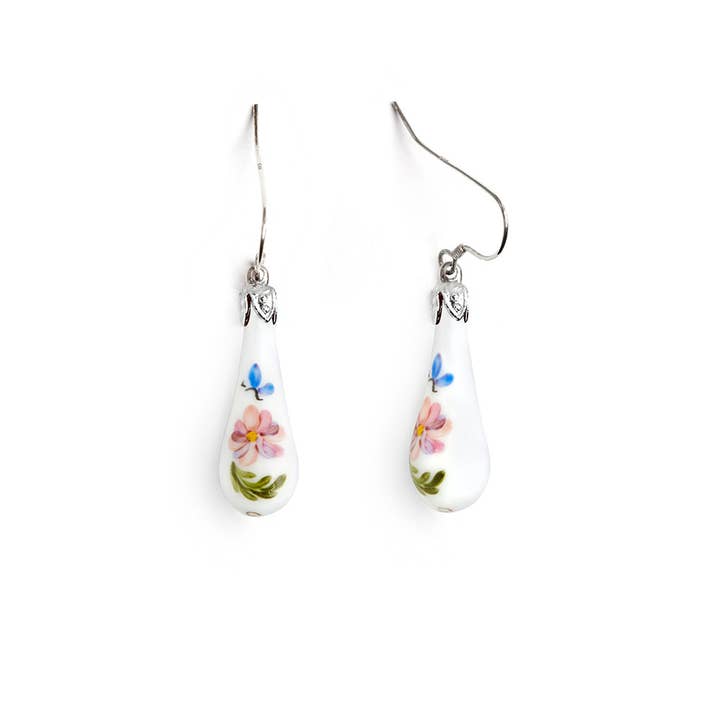 Boucles d'oreilles en forme de larme « Violettes dans la neige » pour la vente par 1771 Philadelphia Glass Works