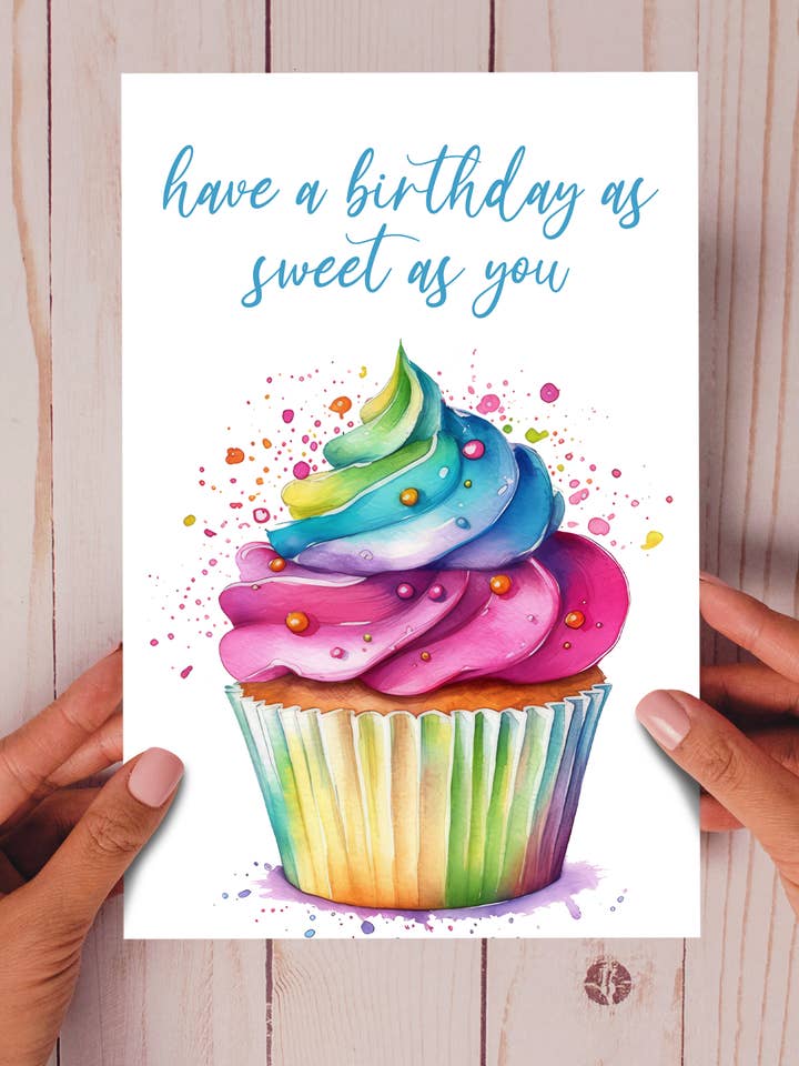Buon compleanno dolce come te - Biglietto Eco Rainbow Cupcake per la vendita all'ingrosso da parte di Homemade Hollydays Wholesale