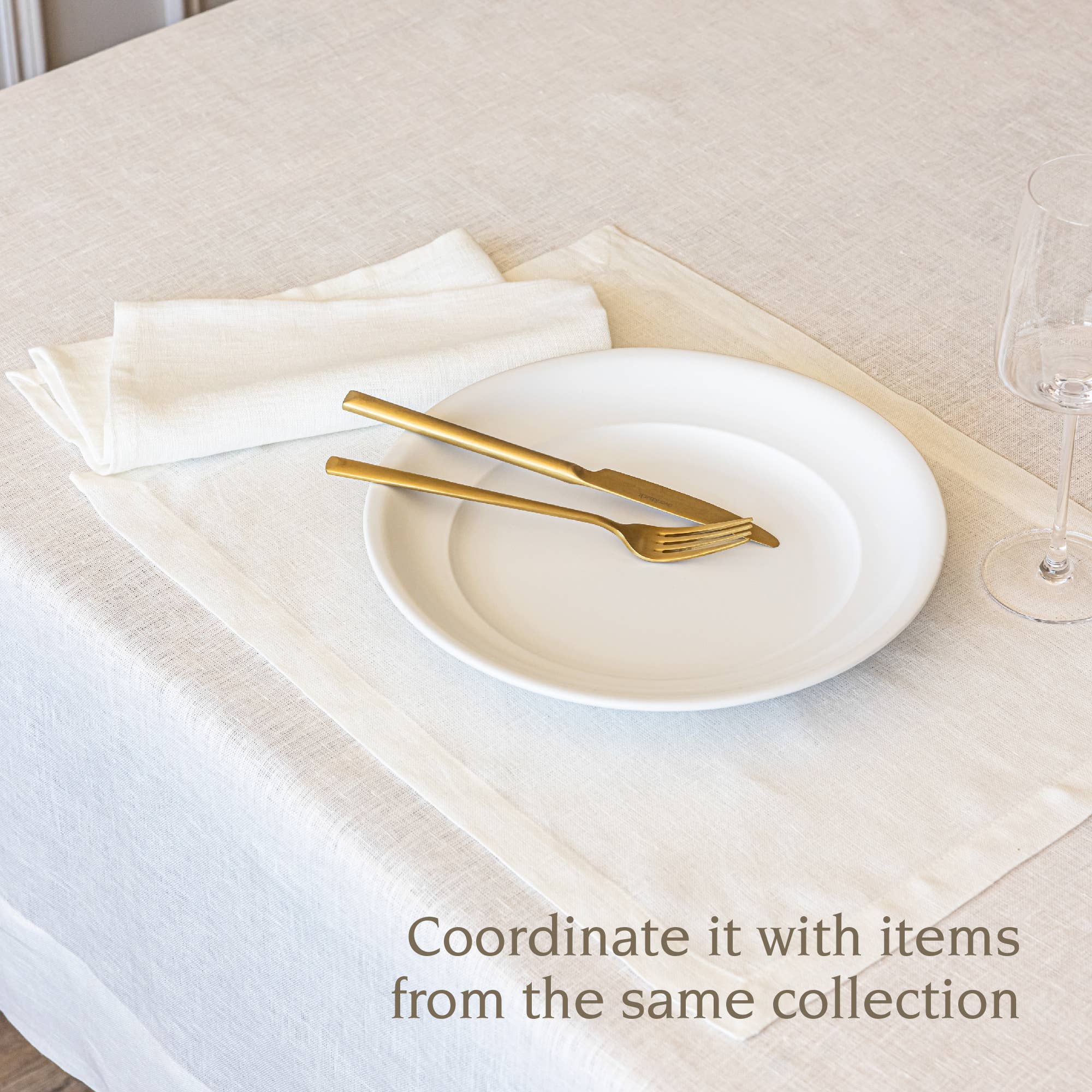 over&back - Wholesale Tablecloth - 100% Linen Tablecloth – 70x1082