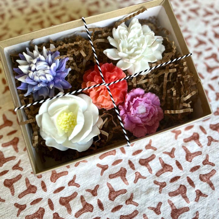 The Lavender Sachet - Venta al por mayor Pastilla de jabón - Caja de regalo de jabones para flores