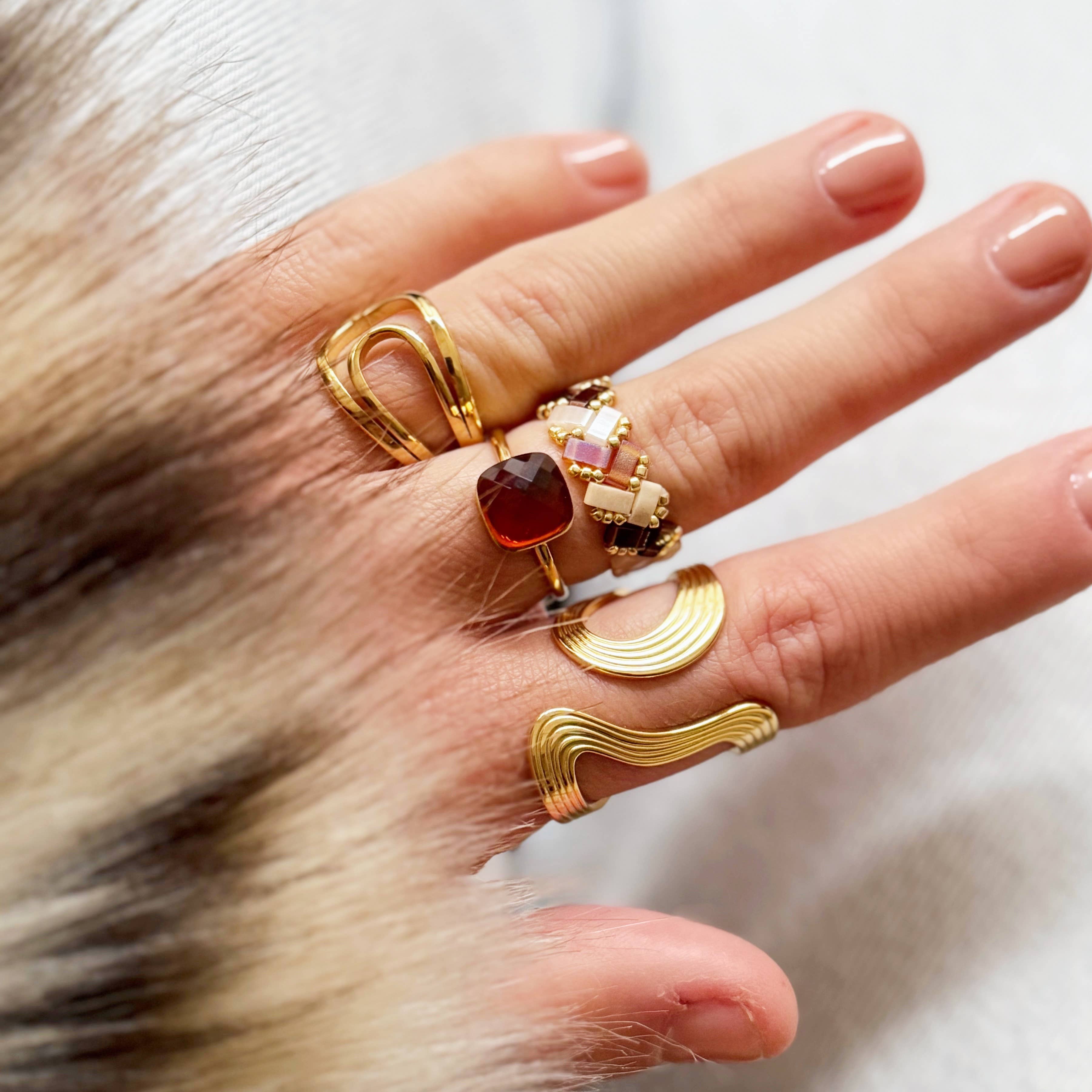 Bazou - Wholesale Band/Stacked Ring - Tilabead ring - nude shades1