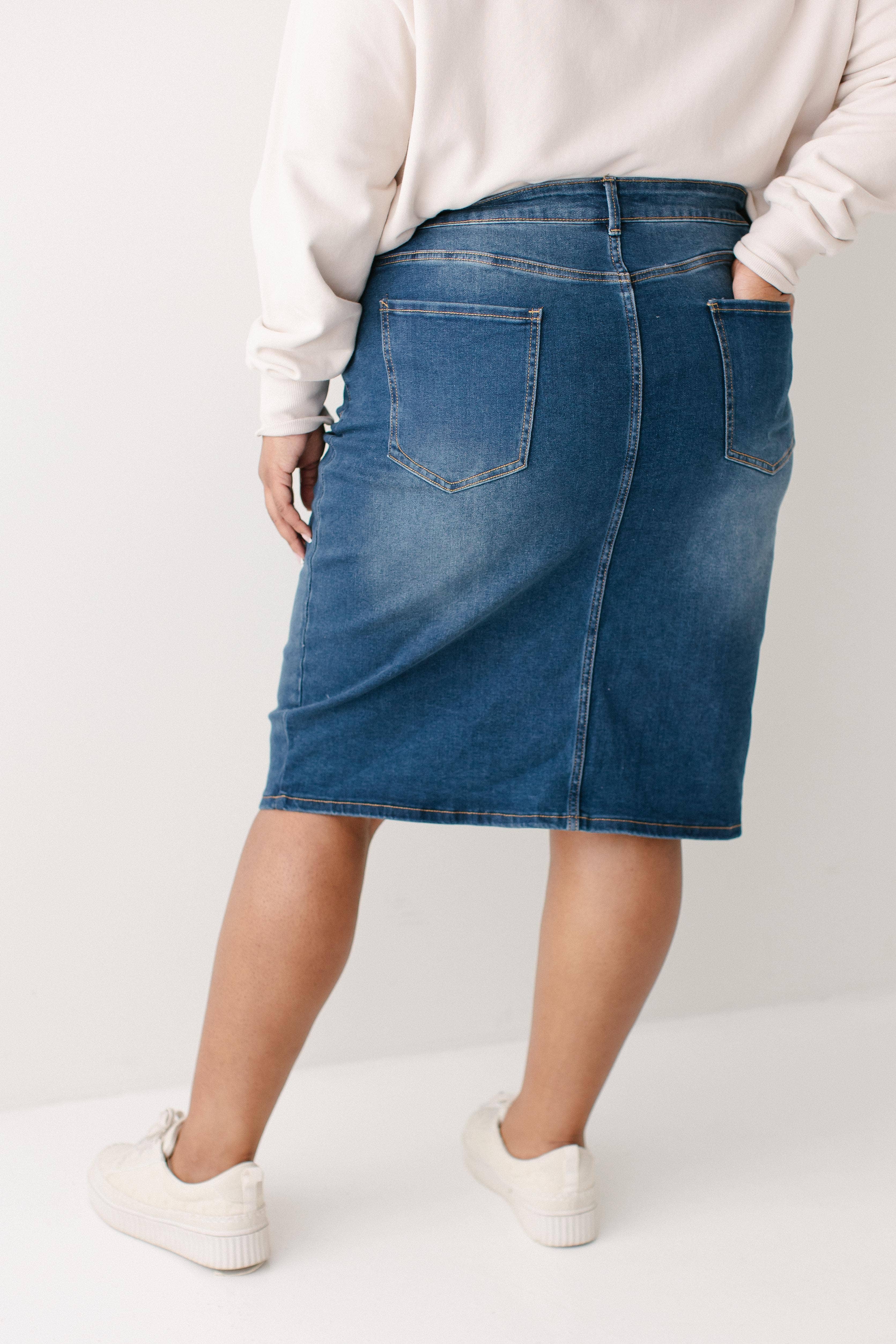 The Main Street Exchange - Wholesale Skirt - Women's - 'Wren' Classic Denim Skirt12