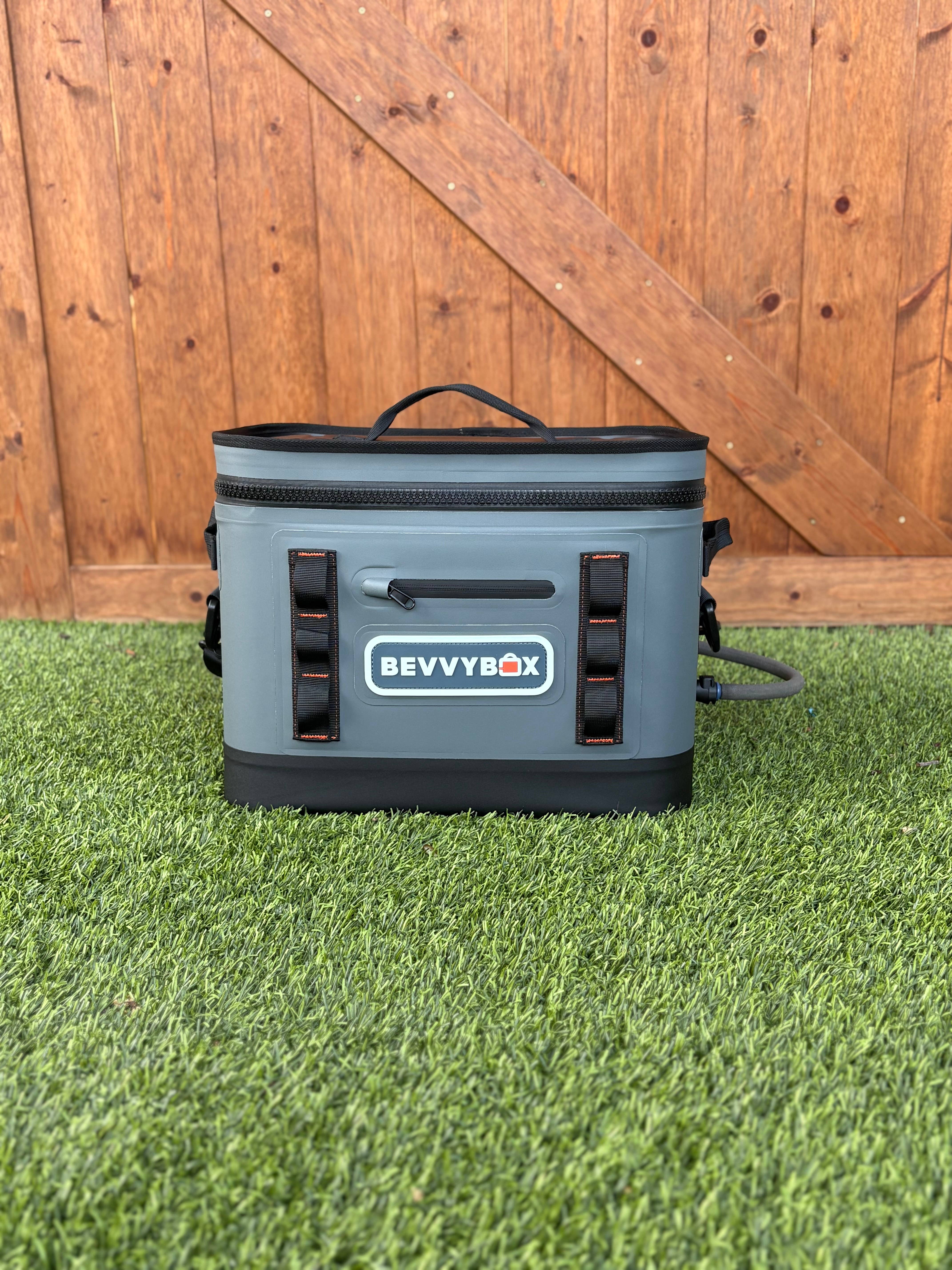 Bevvybox - Wholesale Cooler/cooler bag - BevvyBox - Cocktail Cooler