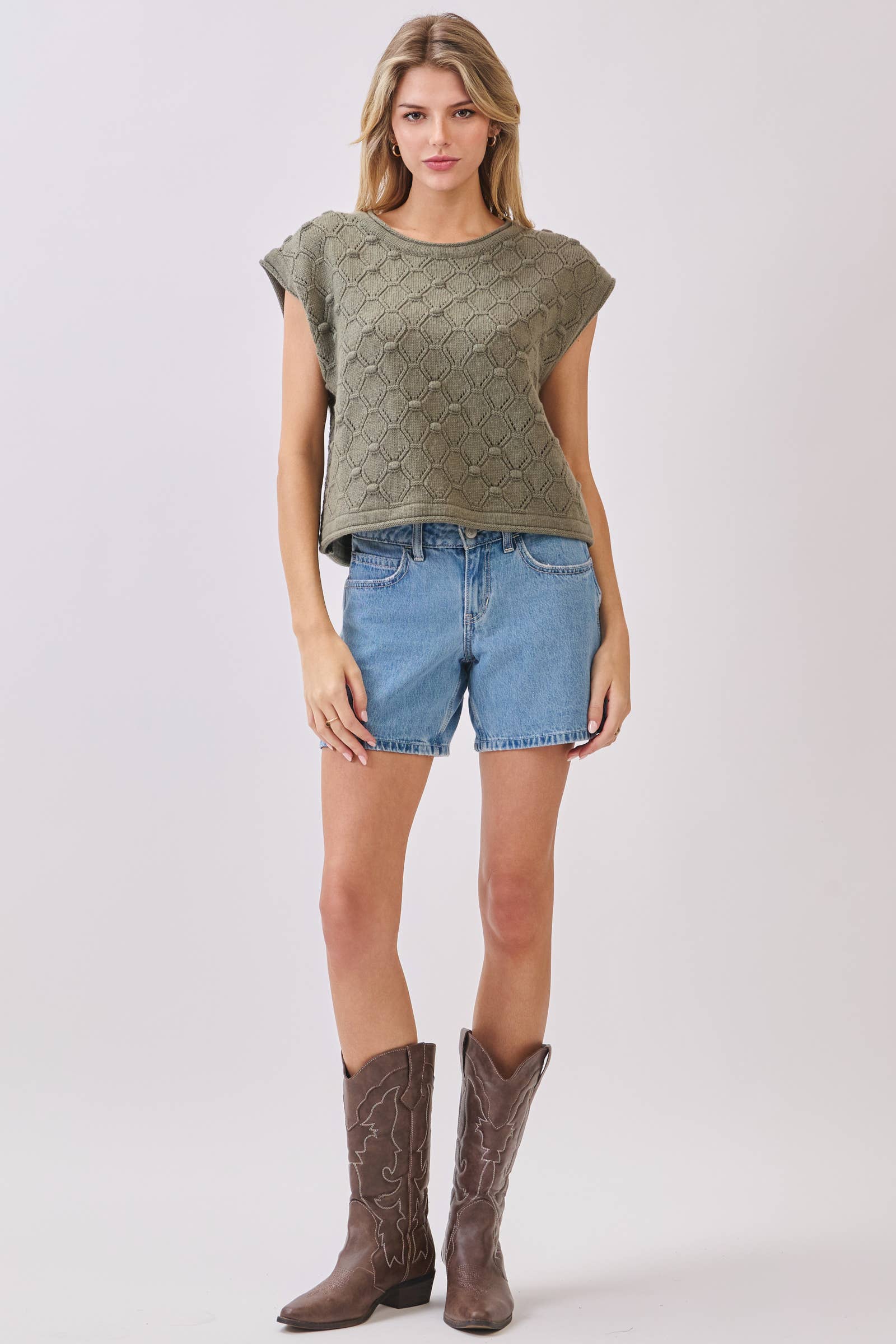 Final Touch – Top de malha - Mulher por atacado – Top de Malha com Manga Curta e Bainha Enrolada - VW612714