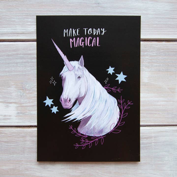 Faça hoje a tipografia mágica do unicórnio do cartão postal por atacado de Crabapple Moon