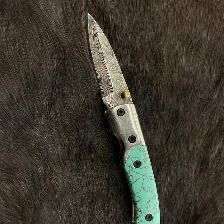 Titan International - Wholesale Pocket Knife/Holder - AzureGlide Damascus Steel Turquoise (Resin) Pocket Knife2