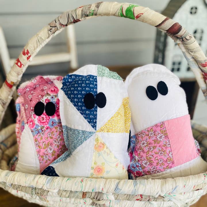 A Gnome on the Roam - Wholesale Decorative Tabletop Object - Handmade Vintage Quilt Ghost Pillow Spooky Halloween Decor6