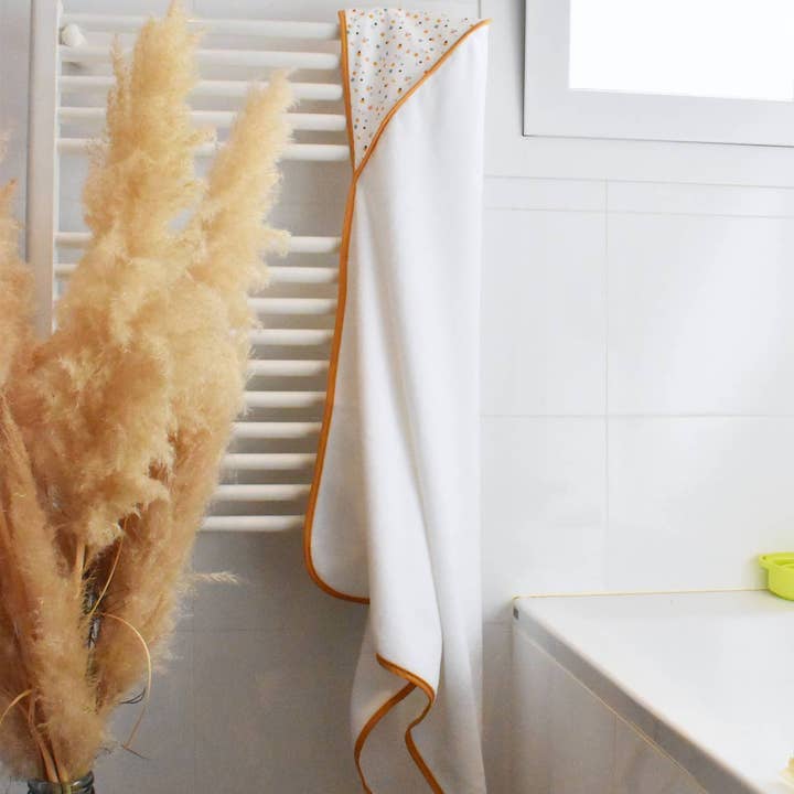 Vic & Pic - Wholesale Hooded Towel - Kids & Baby - Cotillons bath cape - 90 x 90 cm1