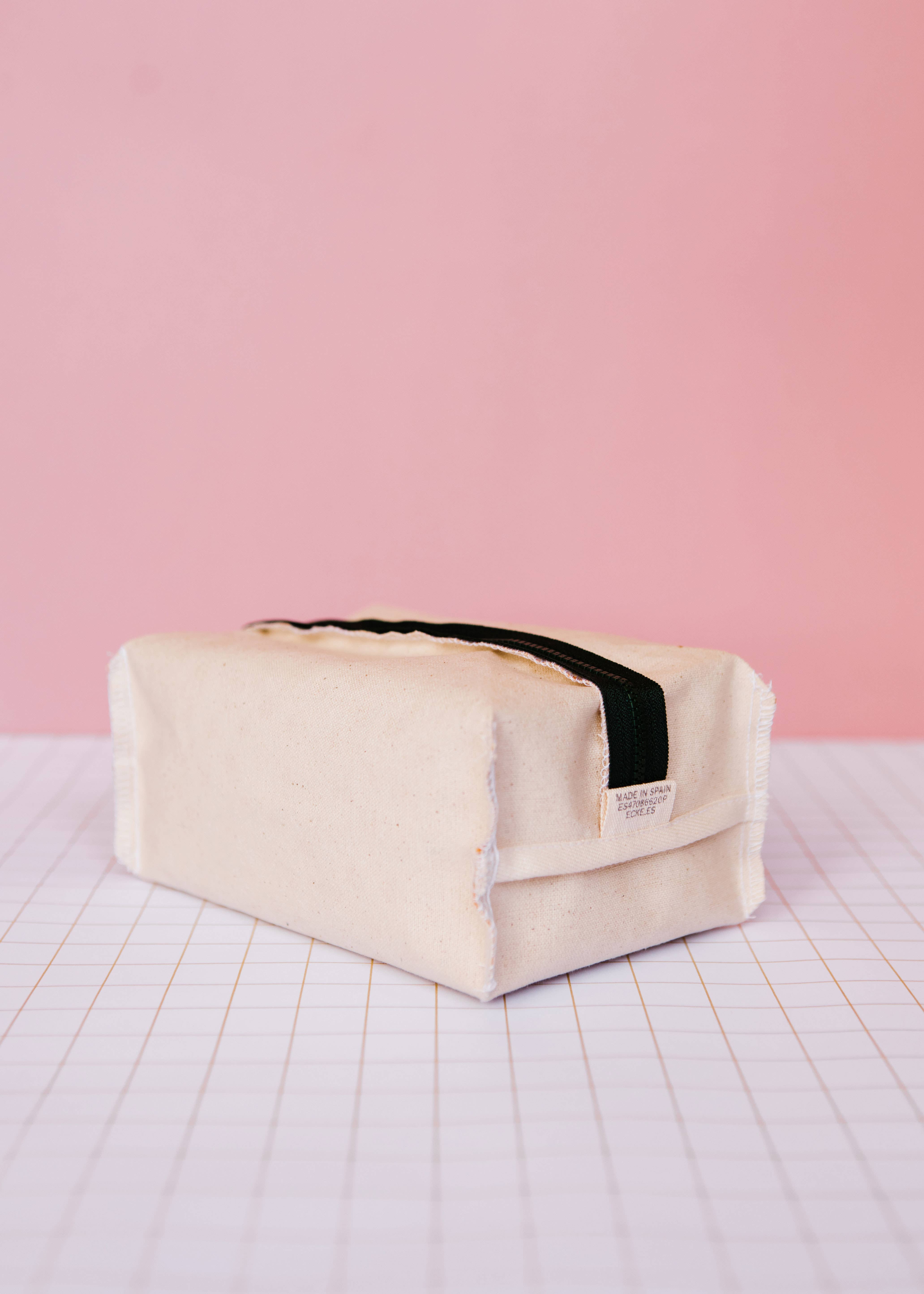 ECKE - Wholesale Makeup/Cosmetic Bag - Ensalada Beige Vanity & Beauty Case3