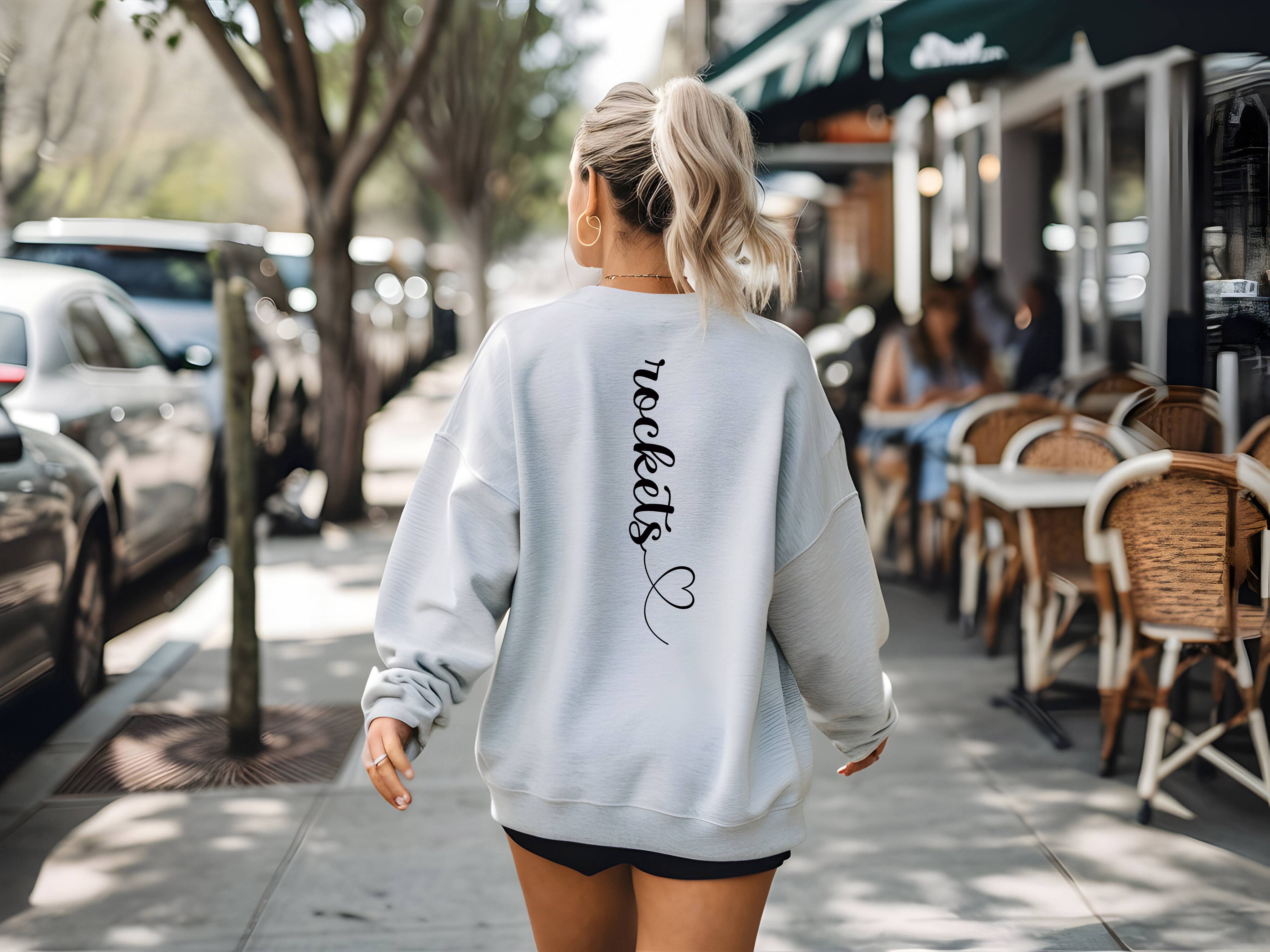 One Nine – wholesale Sweatshirt med tryck - Dam – Skräddarsydd text med hjärta sweatshirt - fram och bak4