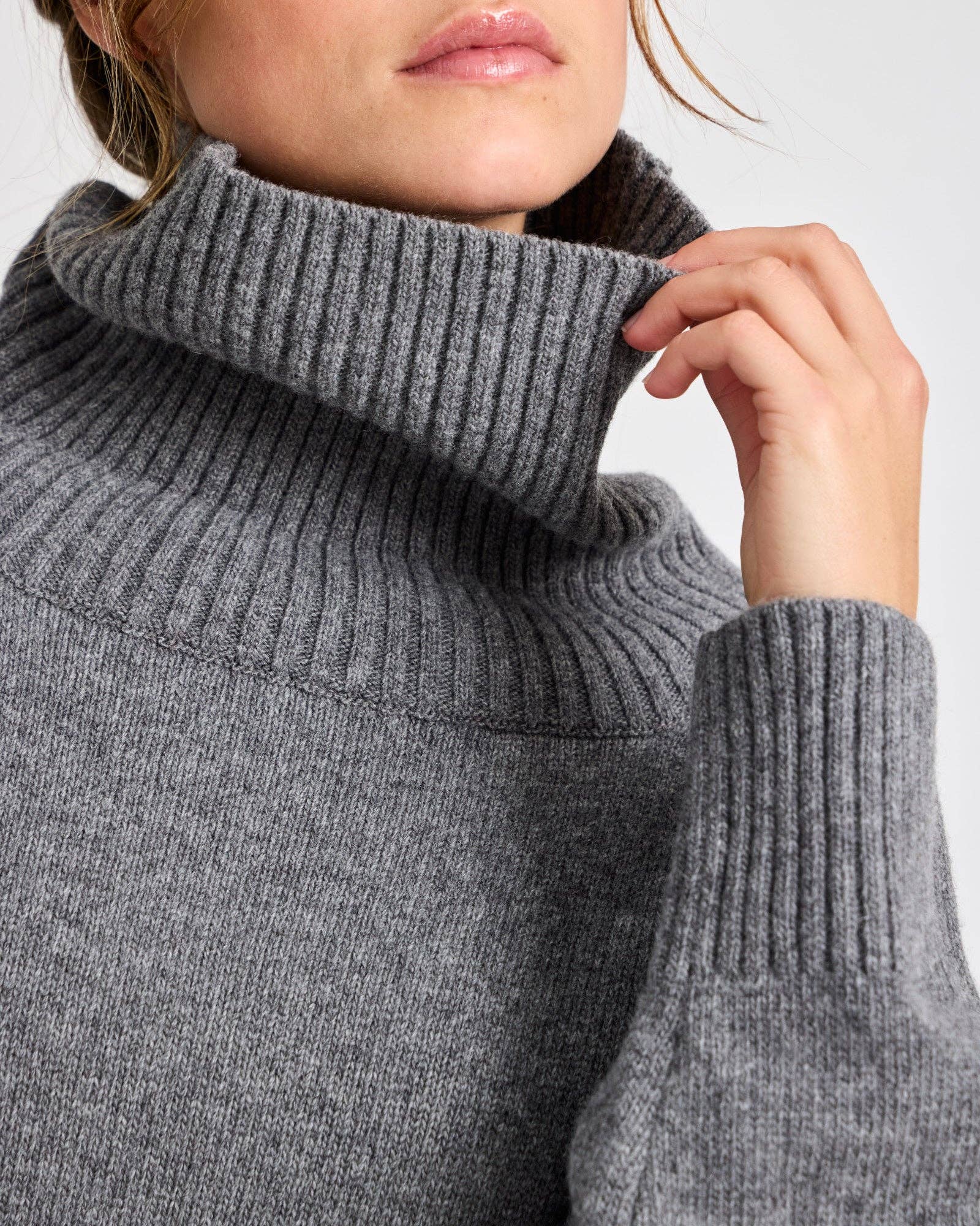 gai-lisva - Wholesale Knit Sweater - Women's - Vita Lambswool Jumper - Grafitti Grey Melangé3