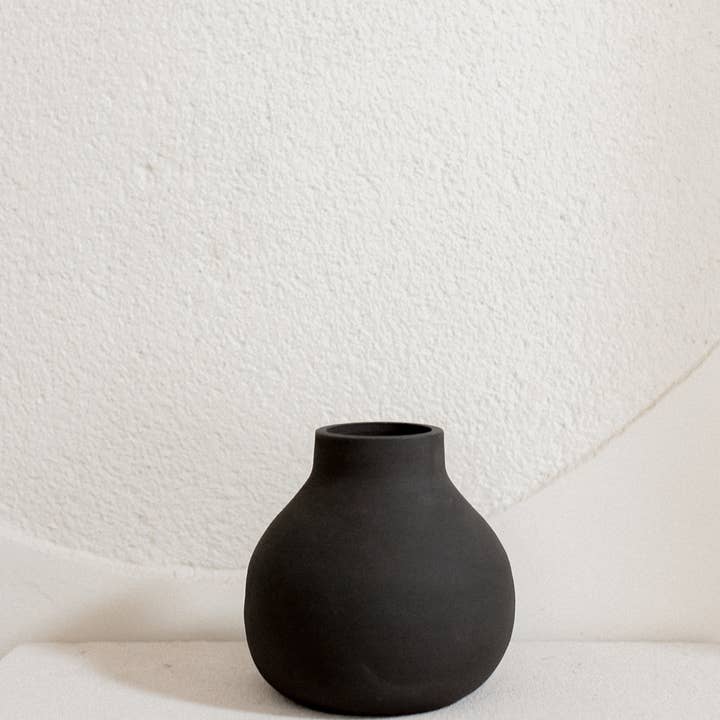 Claycraft - Wholesale Vase - Round ceramic ball vase open raw handmade design16