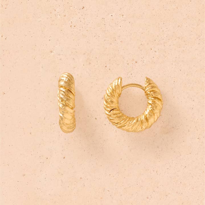 Agapée Jewelry - Wholesale Oorringen - Zeta oorbellen | goudkleurige sieraden, waterbestendig cadeau