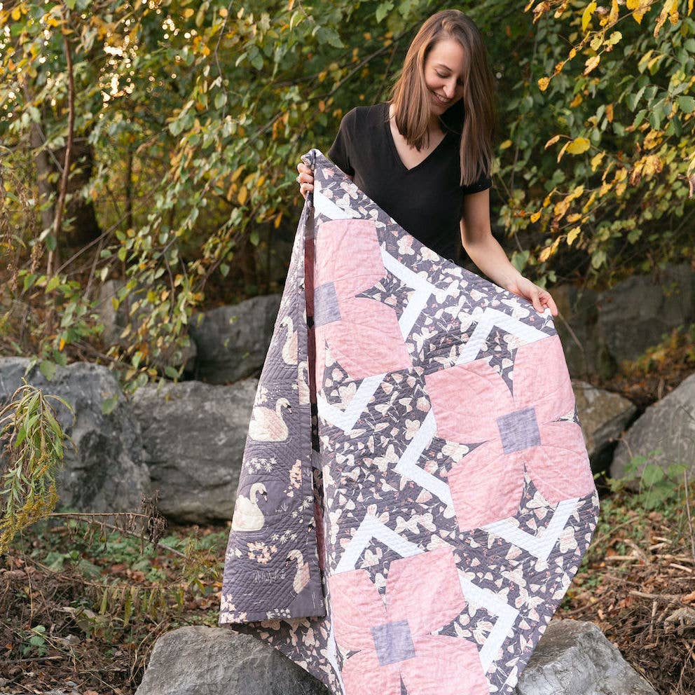 Rachel Rossi Design - Wholesale Craft Sewing Kit - Trellis Twist | Curved Quilt Pattern | Modern Vintage12