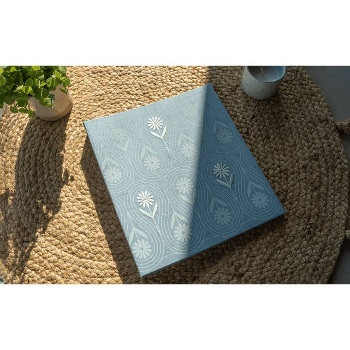 Denik - Wholesale Binder - Daisy Chain Embroidered Binder
