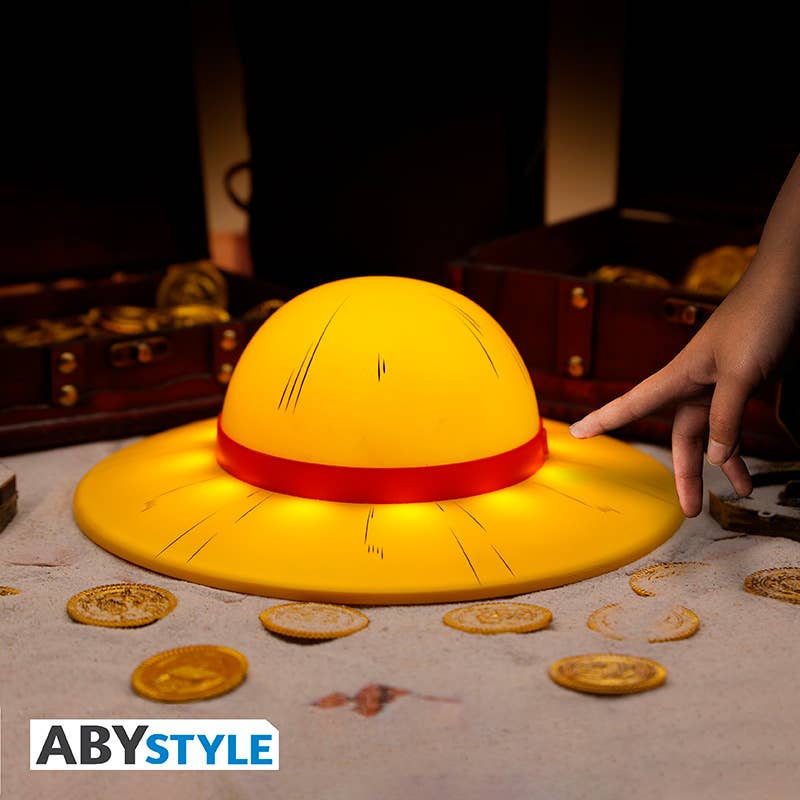 ABYstyle - Wholesale Figurine Lamp - One Piece Strawhat Decorative Portable Led Lamp 9.8"x3"x9.8"2