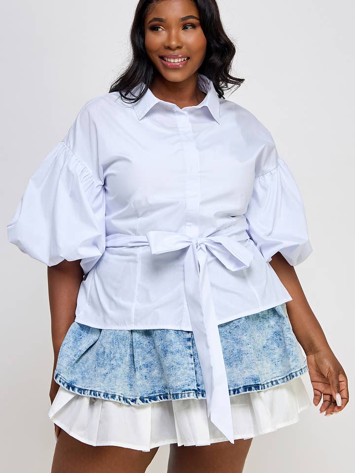 Plus - Top met pofmouwen en knoopsluiting in de taille voor wholesale door Namatt Design