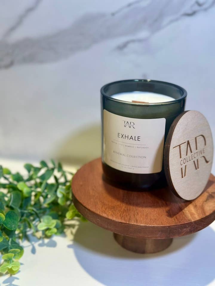 Bougie de 12 oz Exhale pour la vente par TAR Collective