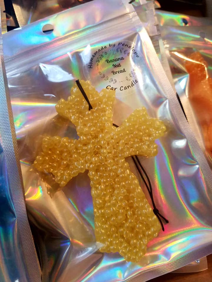 Cross Car Scent/Auto Freshie/Auto Verfrisser voor wholesale door Homemade by Penelope