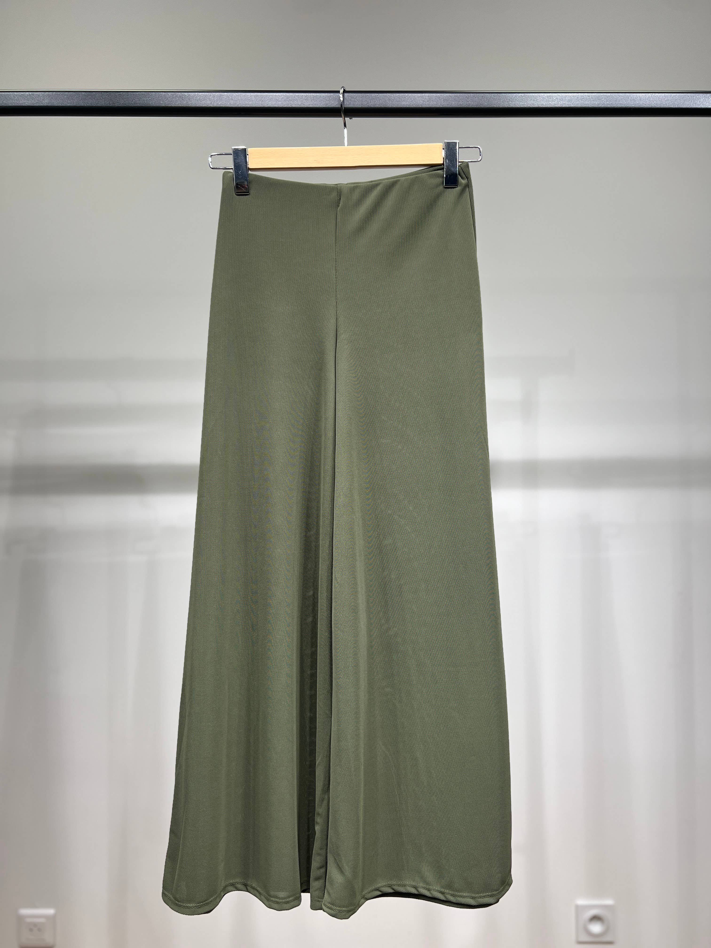 L'Emotion – wholesale Pants – Women's – Wide Straight-Leg Pants Fine Knit Elastic Waist2