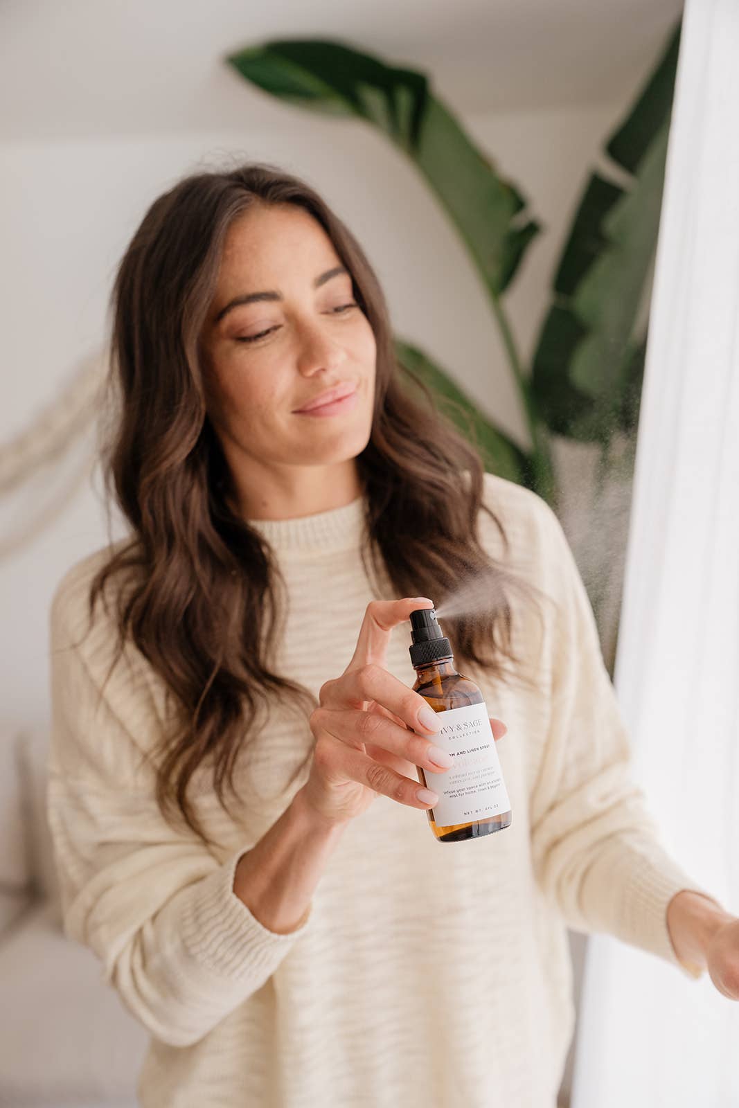 Ivy & Sage Collection – wholesale Room & linen spray – Room + Linen Spray – Eucalyptus Mint, Clean & Fresh2