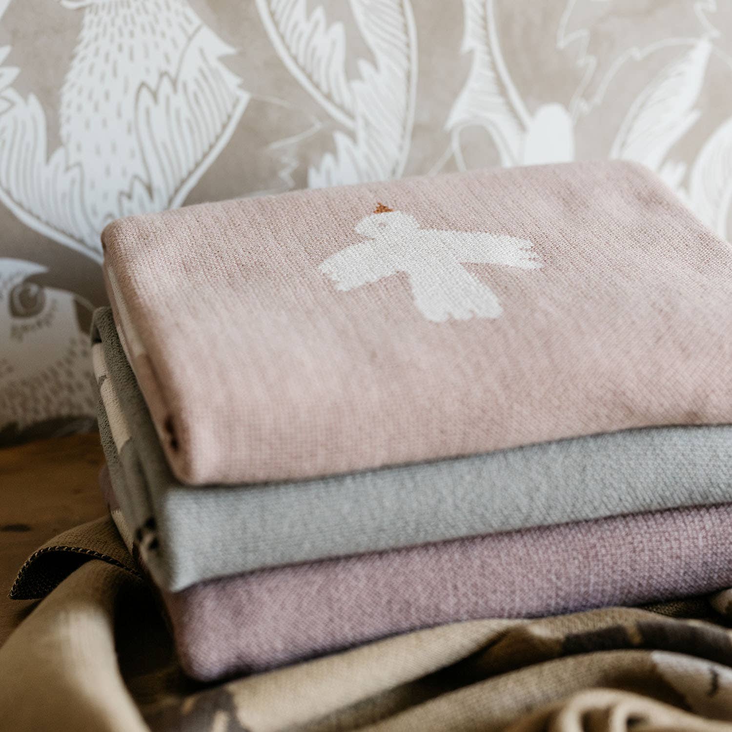 Little Otja - Vente Couverture avec étapes importantes – enfant et bébé - Couverture bébé en coton tricoté avec motif oiseaux, cadeau pour bébé3