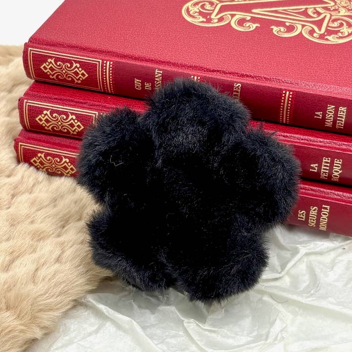 BYREN | ÉLINE L'ATELIER - Wholesale Hair Accessories Set - Women's - Faux fur hair clip YH205YJ