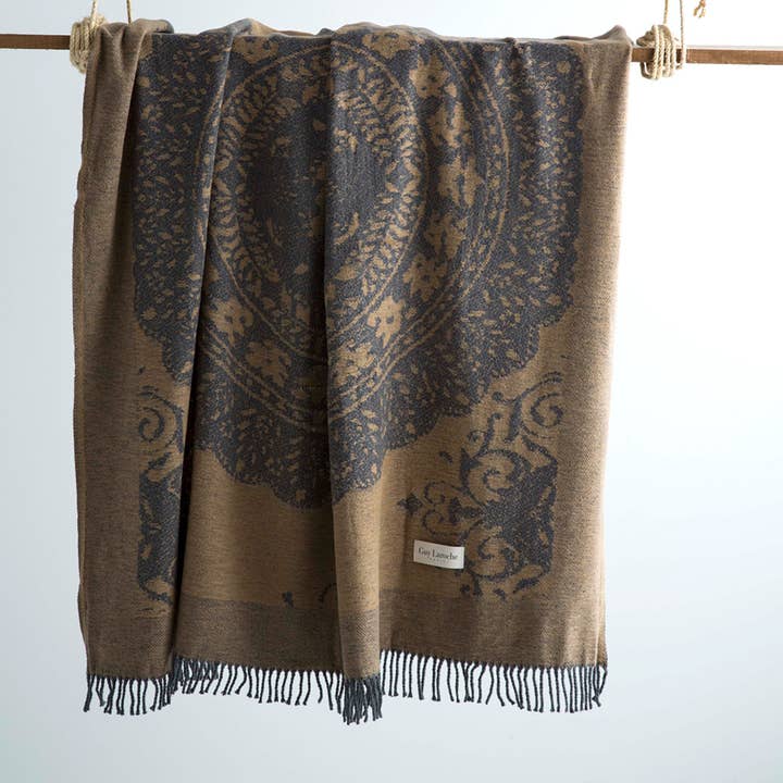 Plaid ROSIERS for wholesale by Guy Laroche