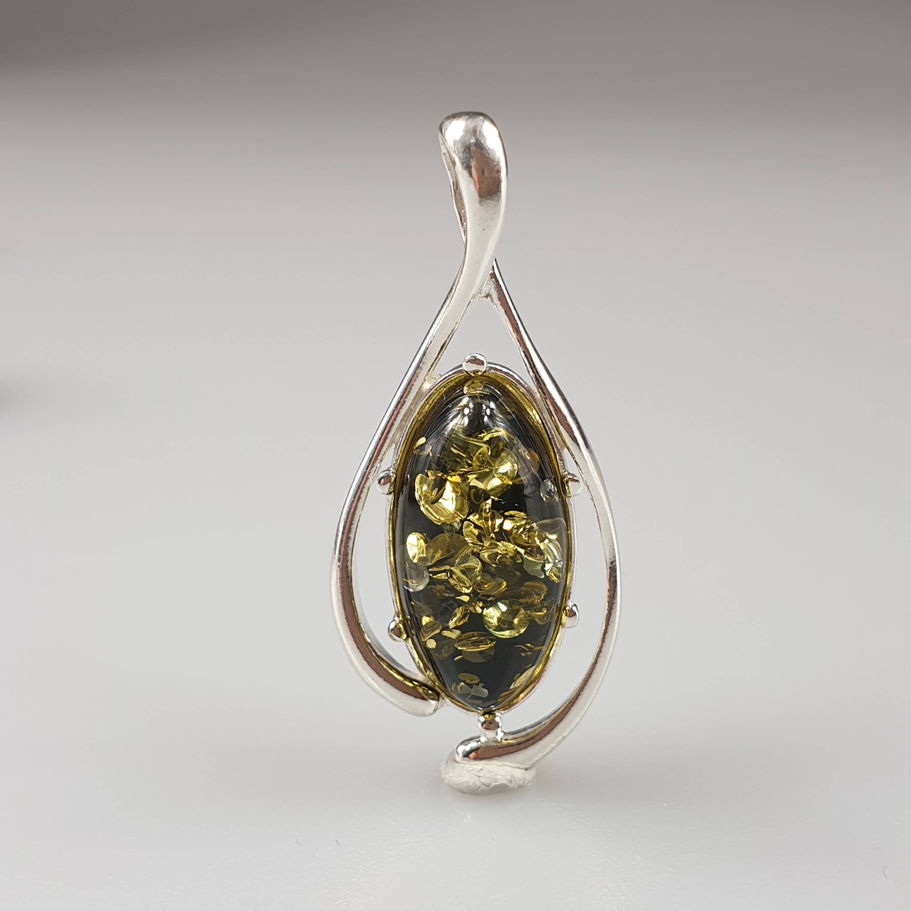 AmberLithuania - Wholesale Pendant/Charm Necklace - Sterling silver 925 necklace. Healing Gemstone pendant3